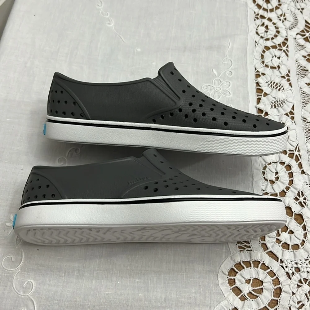 Native Shoes Gray Miles size M4/W6 - Picture 5 of 11